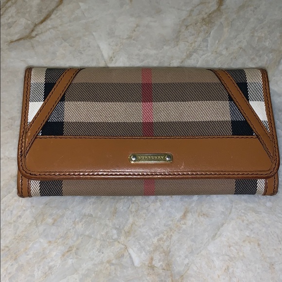 Wallet - Picture 2 of 7